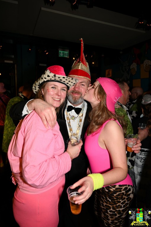 ../Images/In de skihut 300.jpg